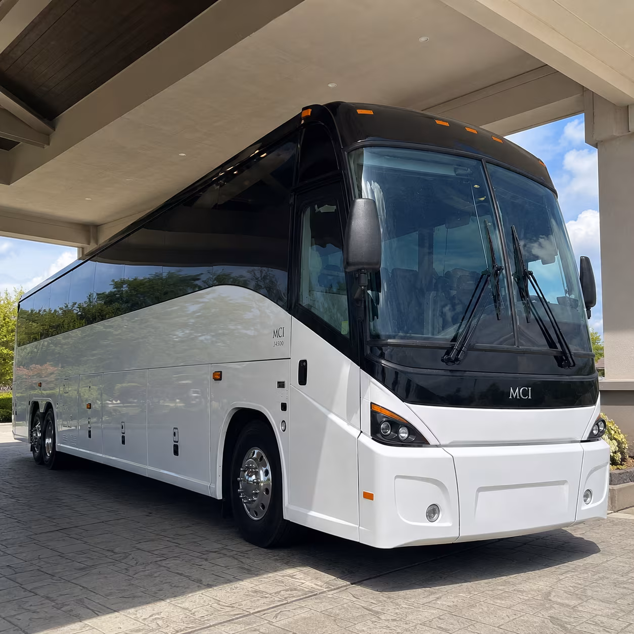 choose a shuttle bus that fits your weston team s exact schedule