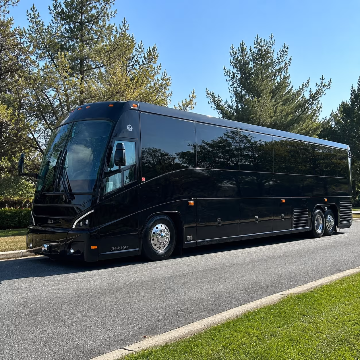 personnel shuttles between weston southcom and homestead air reserve base