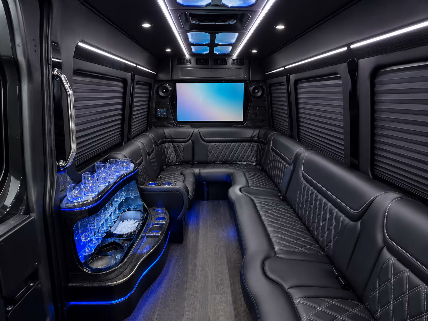 summer amphitheater season means it s time to book your ithink bus early