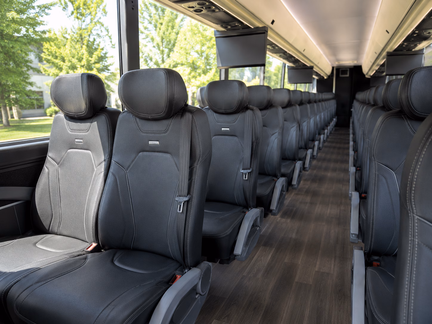 we help you compare charter buses for a full day florida winery trip from weston