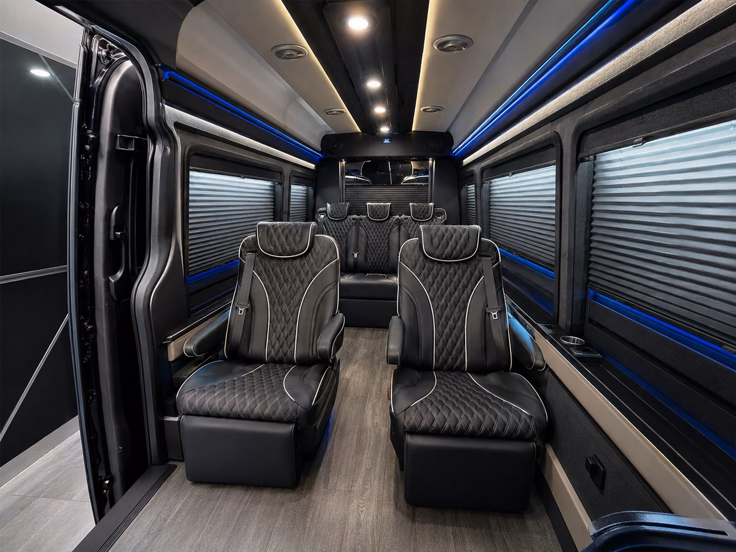 westoncharterbuscompany com can set up your weston corporate airport transfer in minutes